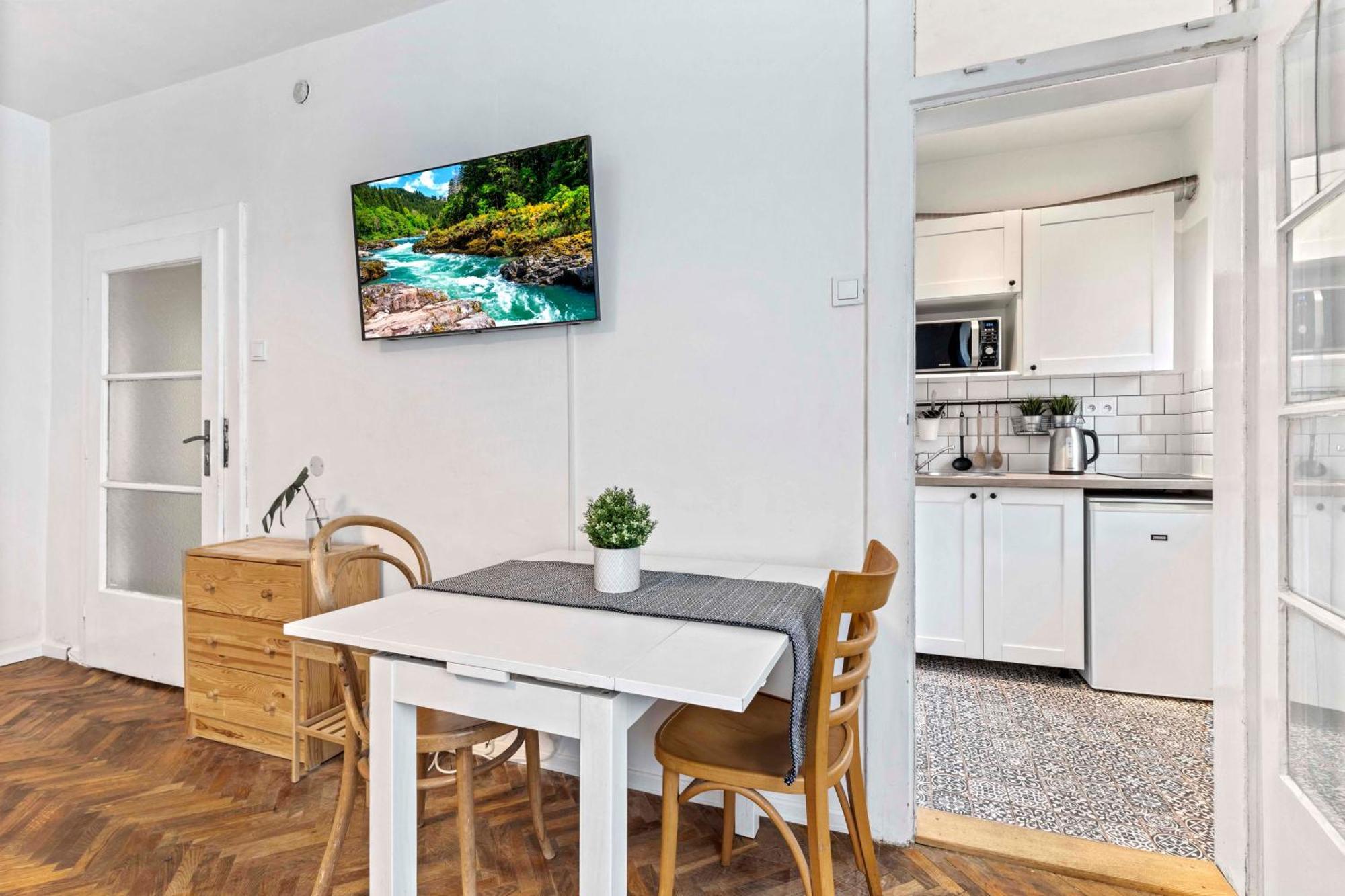 Cosy Studio 10 Min Center Bratislava Luaran gambar